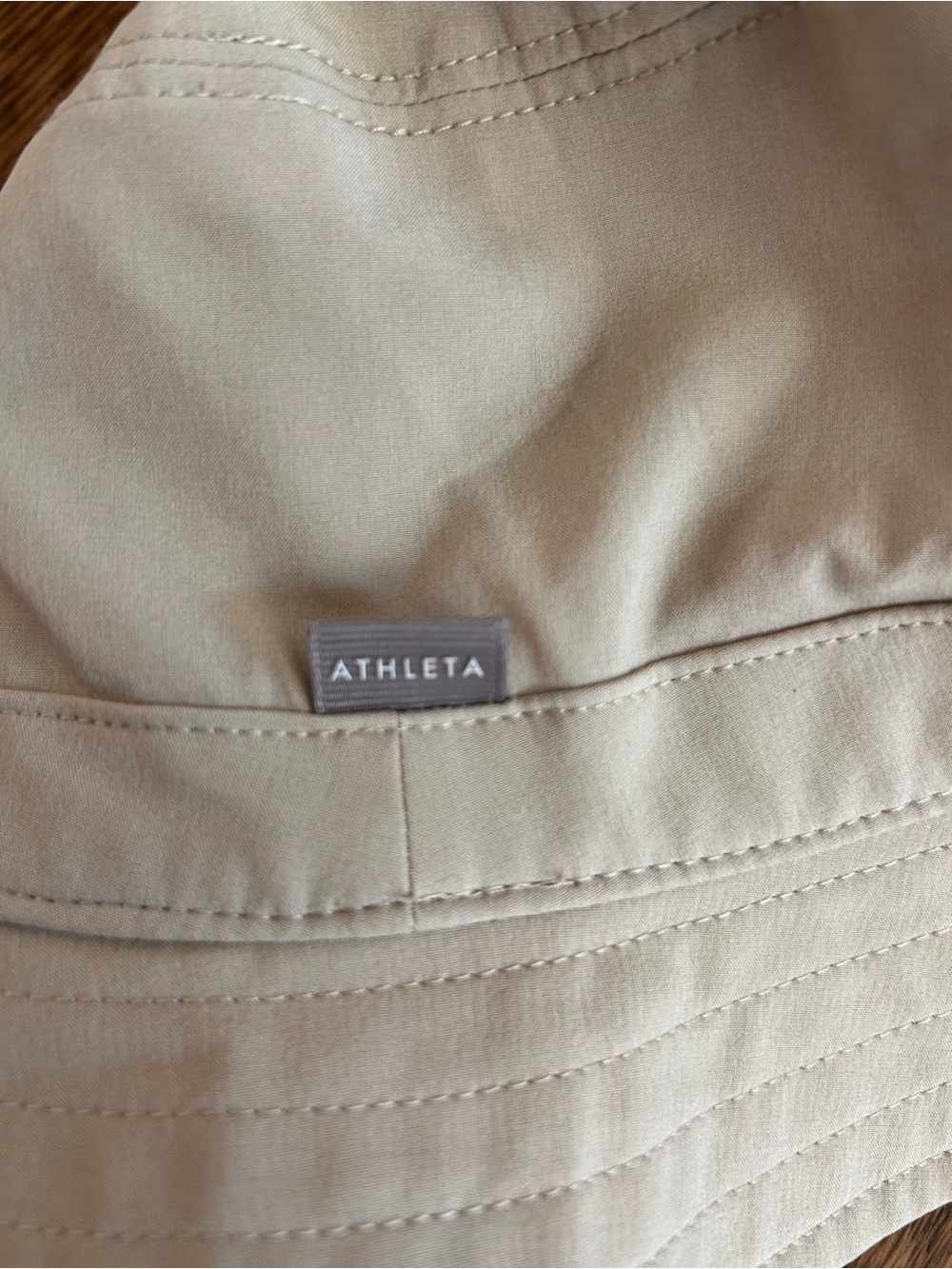 Women’s Athleta Bucket Hat - Picture 4 of 4